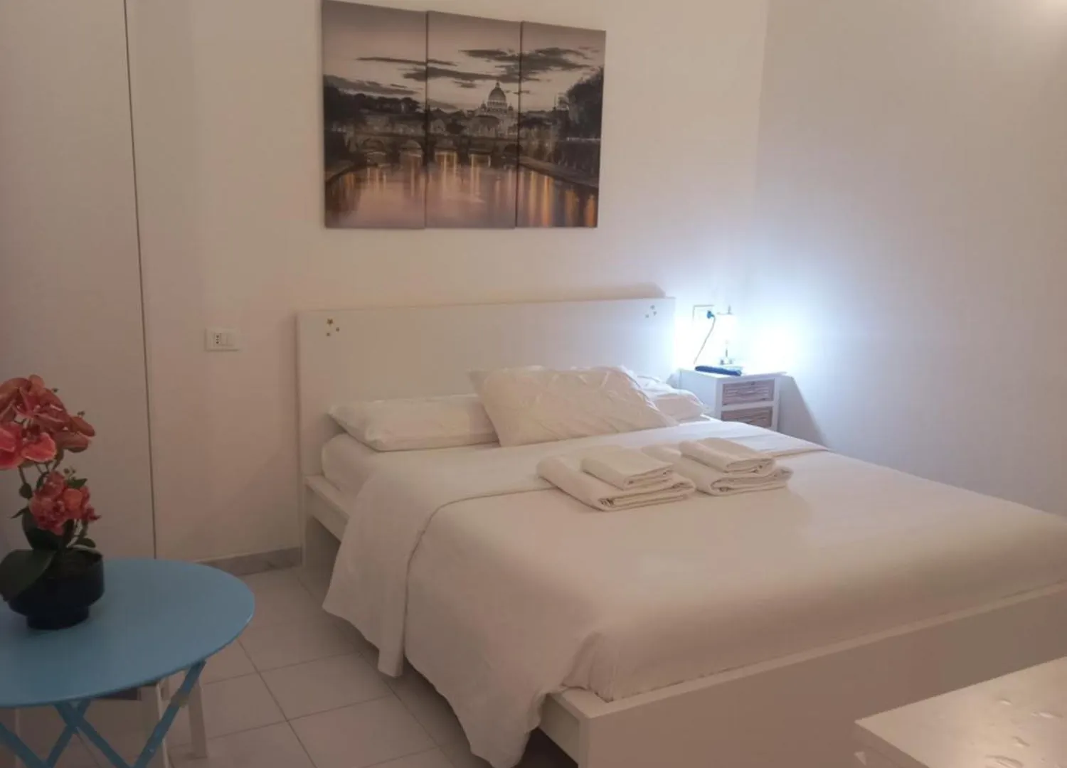 Monolocale Con Terrazzino Apartment Rome Italy